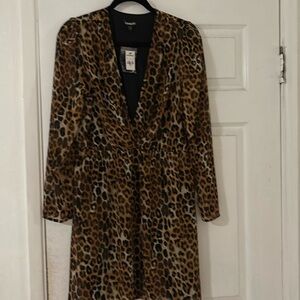 Express Leopard Print Dress. NWT Size Medium